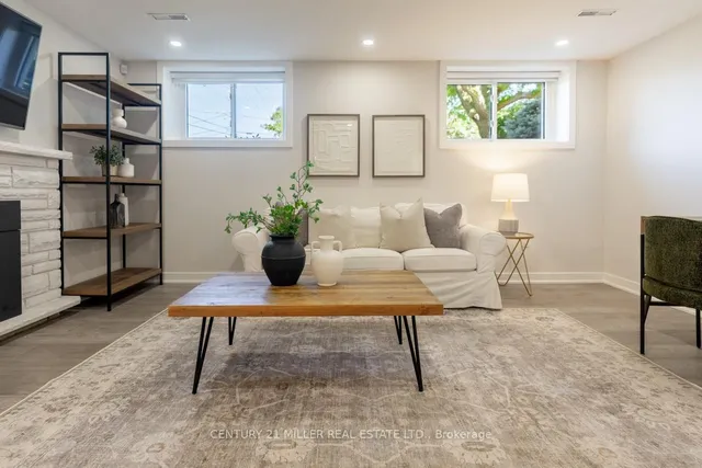 Additional image 23 of 1004 Marley Cres