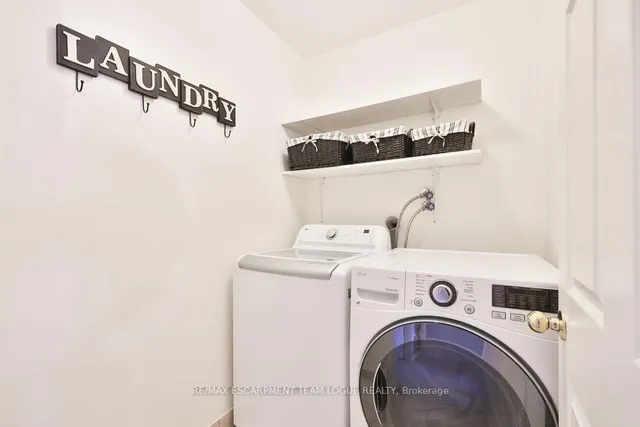 Additional image 27 of 4245 Cole Cres