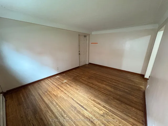 Additional image 4 of 5 Applewood Ave Unit 1