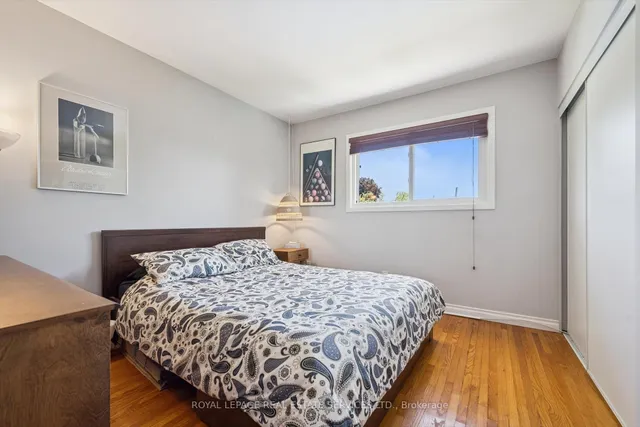 Additional image 23 of 1324 Elgin Cres