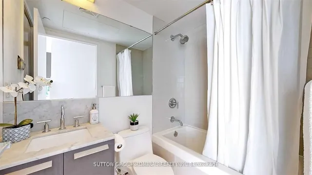 Additional image 15 of 42 Charles St Unit 4105