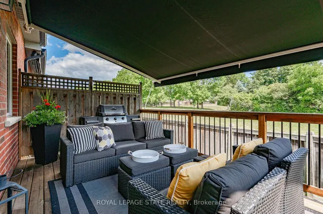 Additional image 33 of 36 Toulon Ave