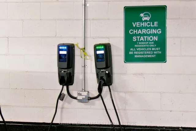 Additional image 45 of 7 Bishop Ave Unit 1601