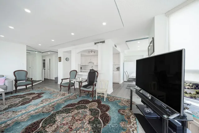 Additional image 26 of 8 Lisa St Unit 1802