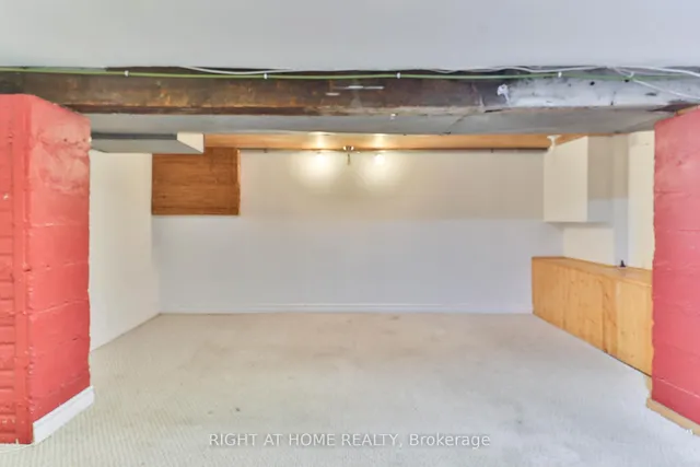 Additional image 36 of 948 Runnymede Rd