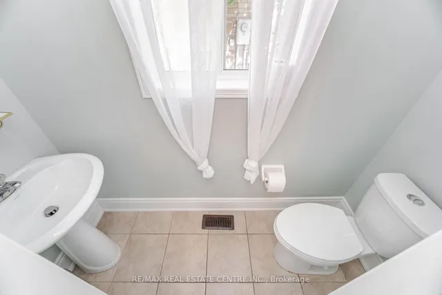 Additional image 22 of 20 Stillman Dr