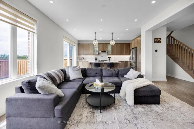 Additional image 12 of 849 Aspen Terr