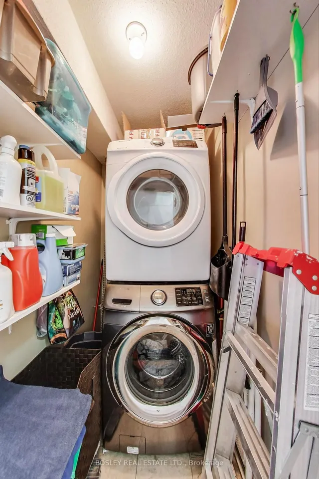 Additional image 37 of 61 Richview Rd Unit 1409