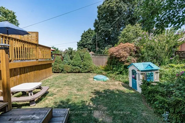 Additional image 48 of 103 Cameron Ave