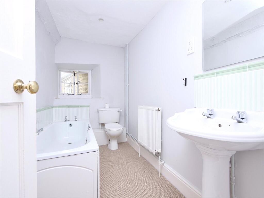 Additional image 12 of Wellow - Six Bedroom Farmhouse to rent