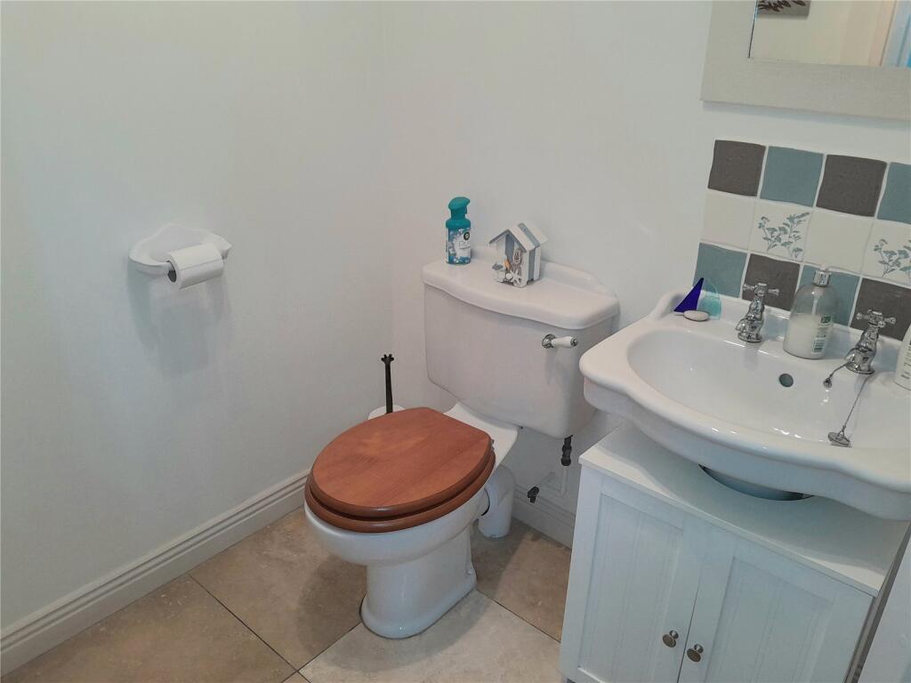 Additional image 11 of Radlow Crescent, BIRMINGHAM, West Midlands, B37