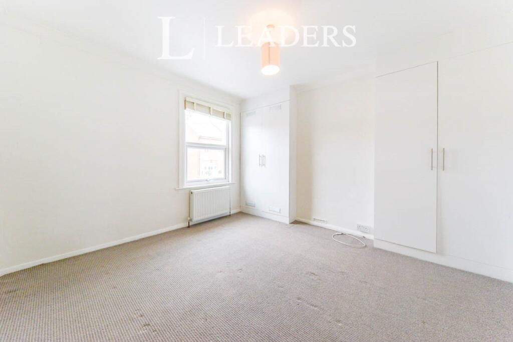 Additional image 5 of Folly Avenue