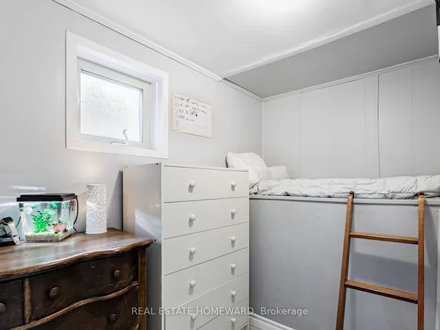 Additional image 22 of 64 Frater Ave