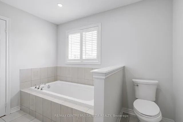 Additional image 26 of 562 Nairn Circ