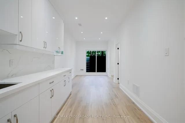 Additional image 35 of 106 Park St