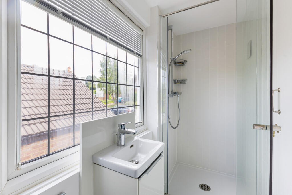 Additional image 21 of Park Rise, Harpenden, AL5