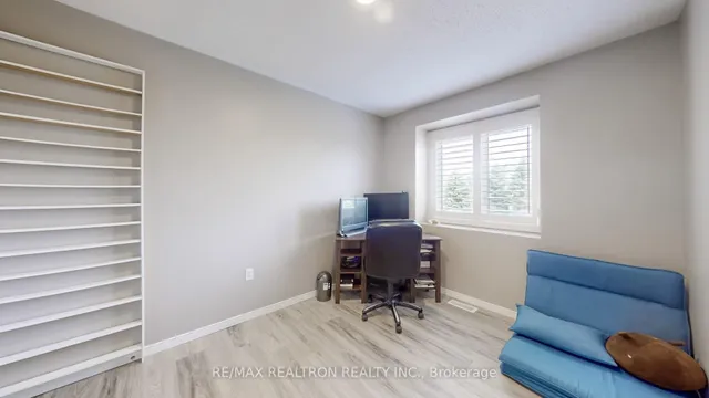 Additional image 33 of 878 Delgado Dr