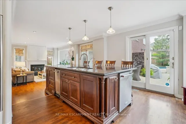 Additional image 9 of 105 River Glen Blvd