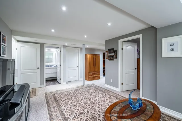 Additional image 20 of 175 Fiddlers Green Rd Unit 26