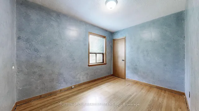 Additional image 17 of 29 Edmund Ave