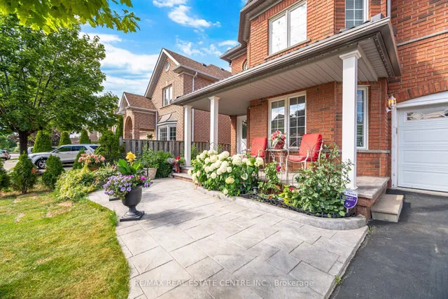 Additional image 3 of 53 Wild Indigo Cres