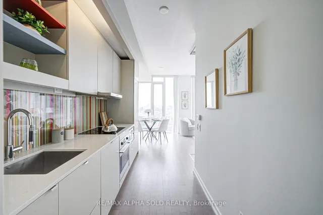 Additional image 12 of 101 Peter St Unit 3710