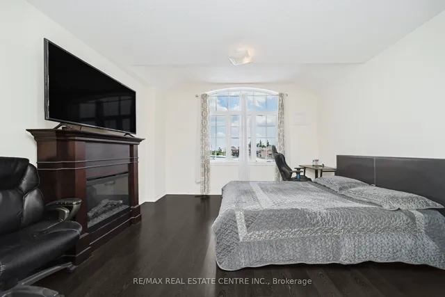 Additional image 32 of 180 Bonnie Braes Dr