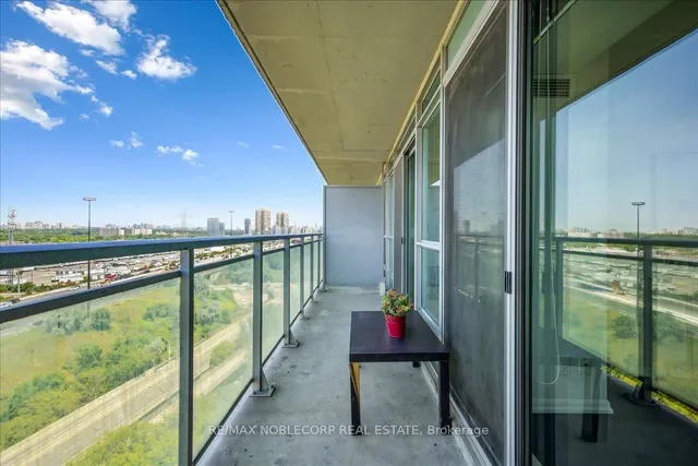 Additional image 35 of 185 Legion Rd Unit 1403