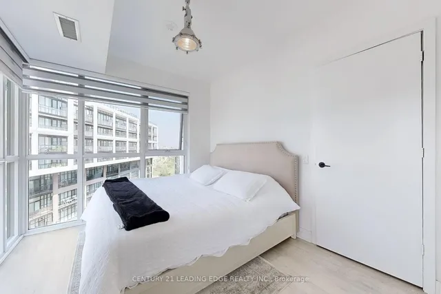 Additional image 25 of 50 George Butchart Dr Unit 507