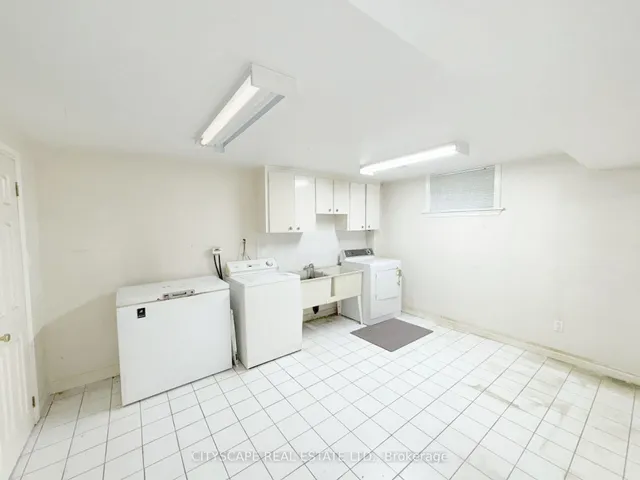 Additional image 25 of 113 Spenvalley Dr