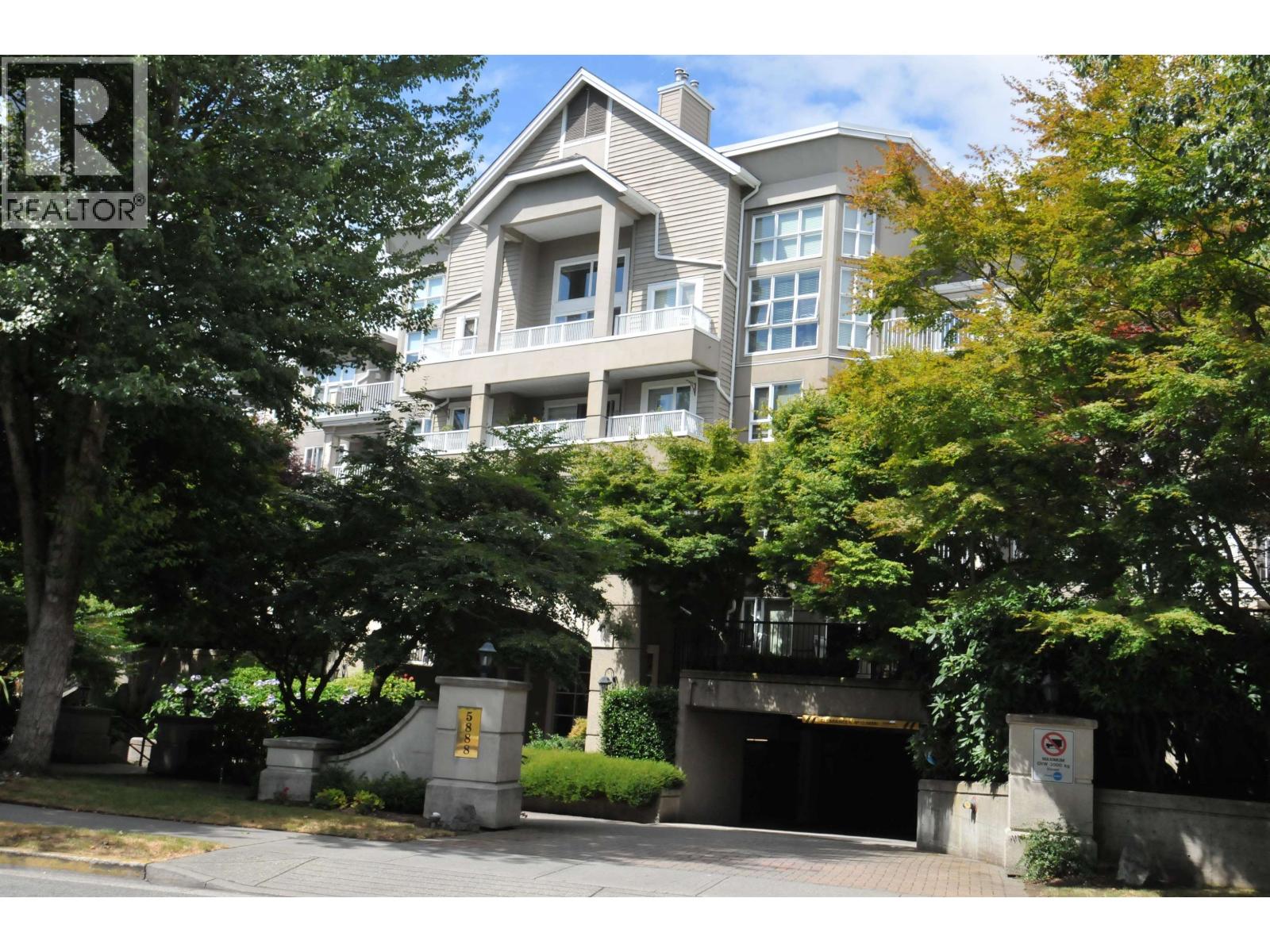 302 5888 DOVER CRESCENT|Richmond, British Columbia V7C5R9