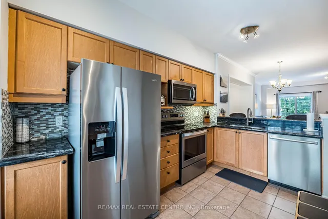 Additional image 15 of 5080 Fairview St Unit 42