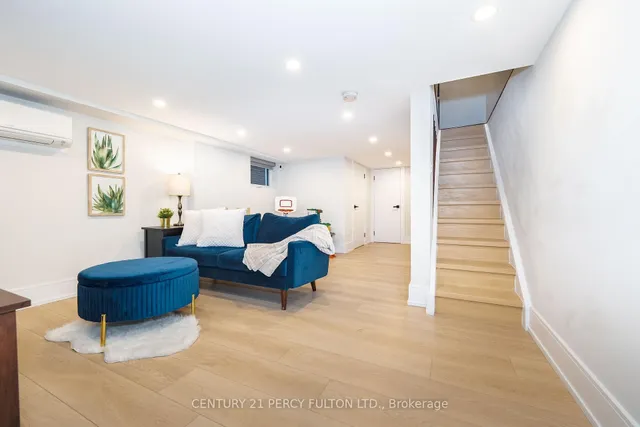 Additional image 22 of 36 Marlow Ave