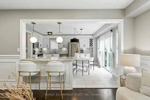 Additional image 9 of 2484 Whitehorn Dr