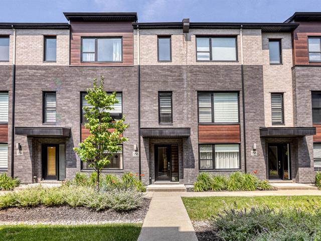 256 Rue Madeleine-Bleau|Sainte-Thérèse, Quebec J7E1N9