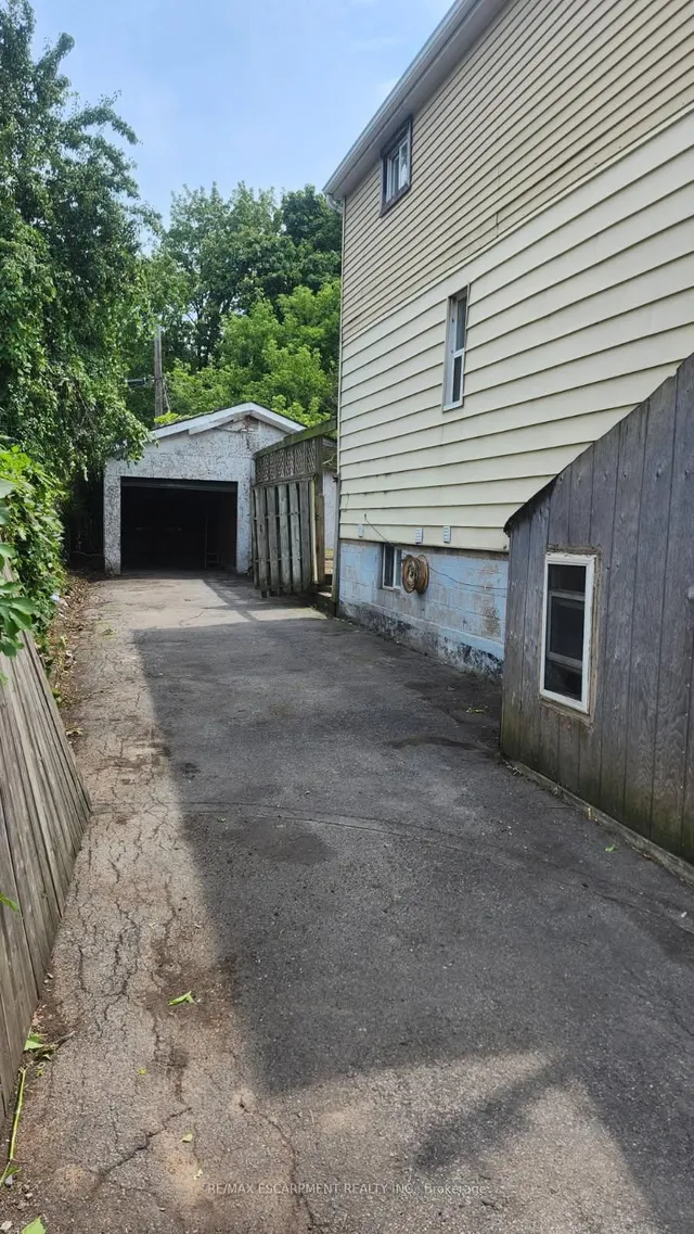 Additional image 36 of 706 Tate Ave