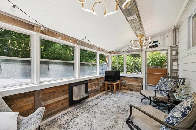 Additional image 31 of 1059 Marley Cres