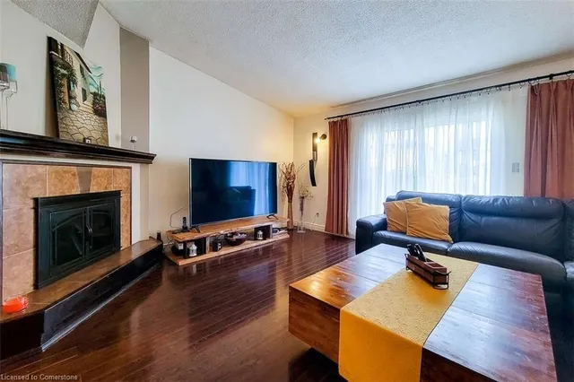 Additional image 6 of 339 Macintosh Dr