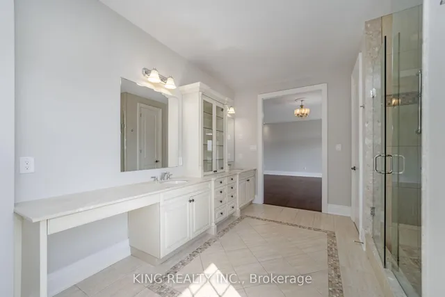 Additional image 28 of 136 Coastline Dr