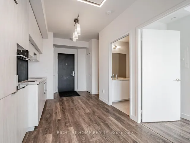 Additional image 2 of 8 Eglinton Ave Unit 3809