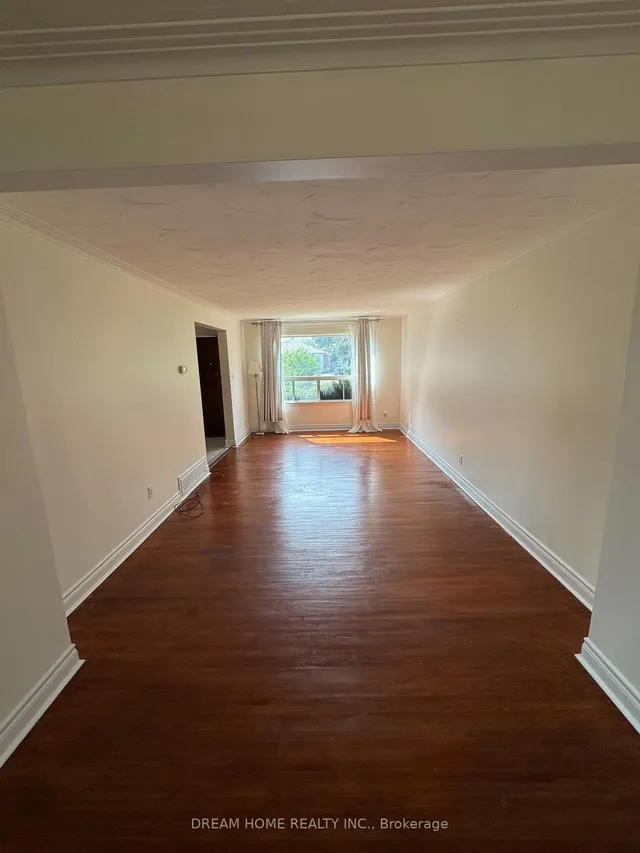 Additional image 4 of 22 Beethoven Crt