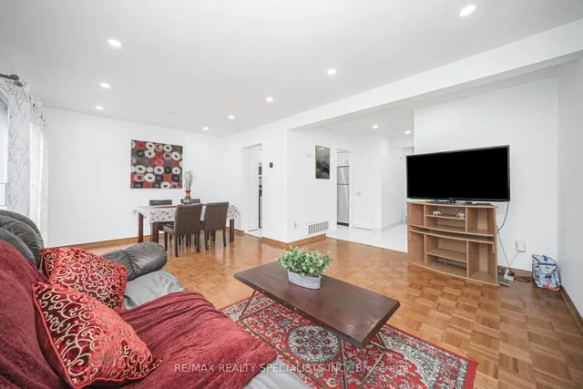 Additional image 11 of 44 Franklin Crt