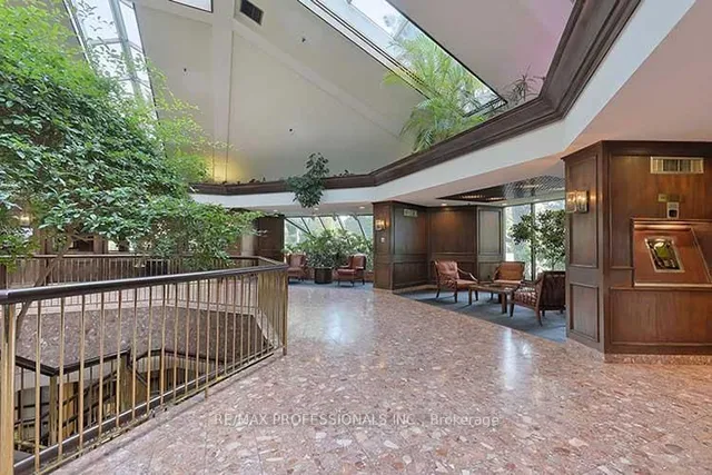 Additional image 4 of 1300 Islington Ave Unit 702