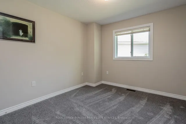 Additional image 36 of 109 Emerald Crt