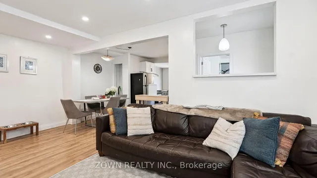 Additional image 7 of 64 Sheaffe St