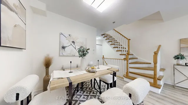 Additional image 6 of 19 Rosebank Dr Unit 205