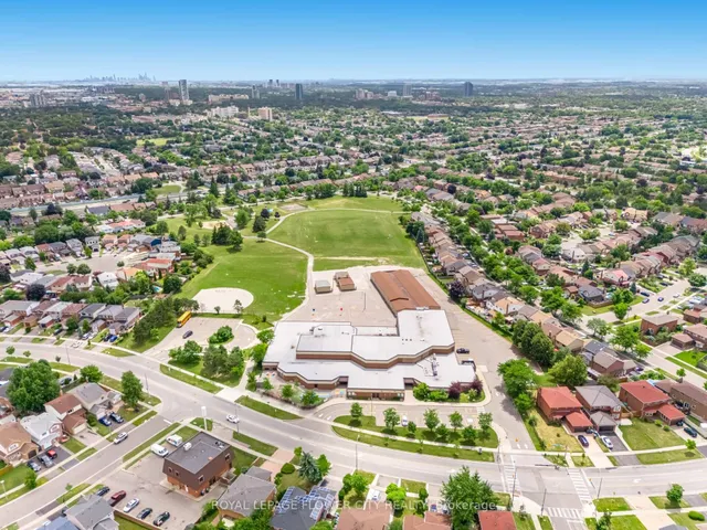 Additional image 48 of 376 Hansen Rd