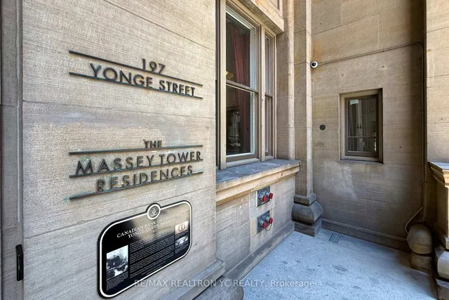 Additional image 29 of 197 Yonge St Unit 5104
