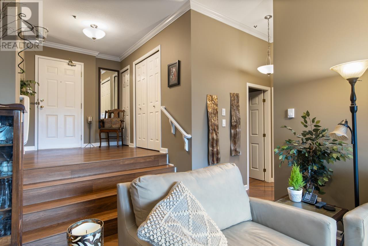 206 7051 BLUNDELL ROAD|Richmond, British Columbia V6Y1J5