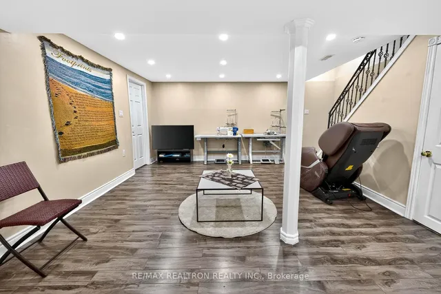 Additional image 34 of 7258 Vernor Dr